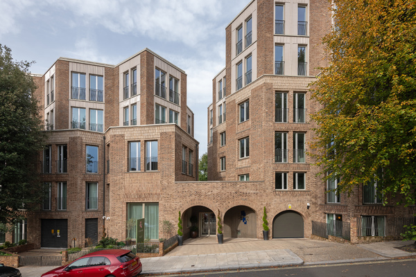 79 Fitzjohns Avenue Externals 4