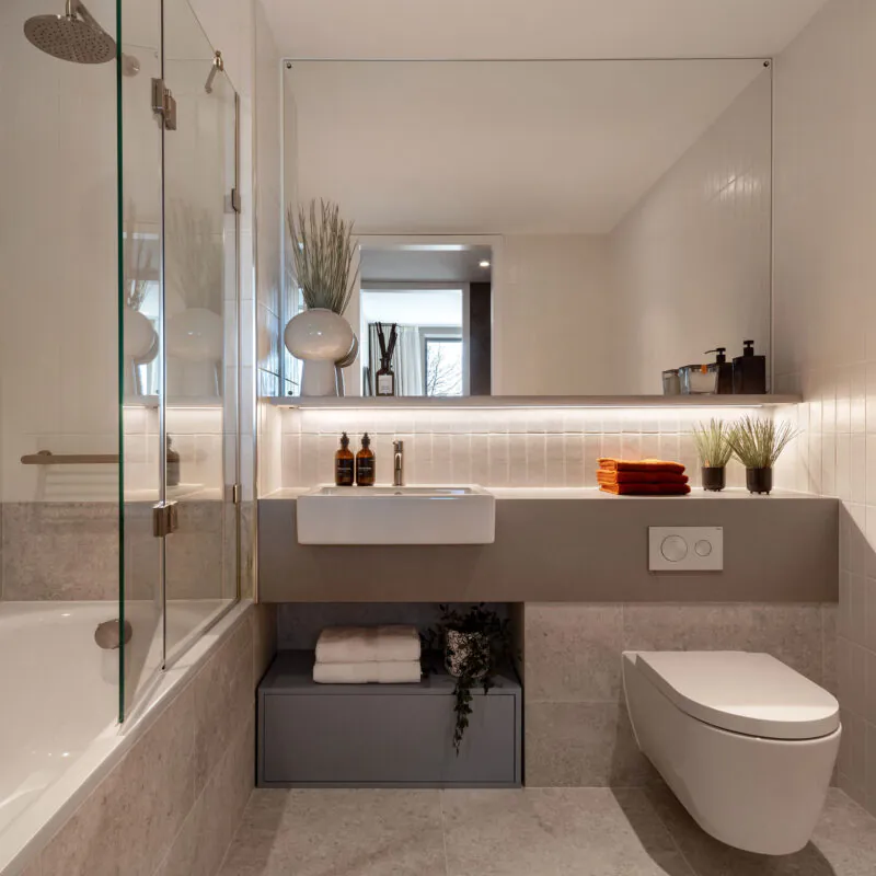 Brent Cross Town Apartment Bathroom