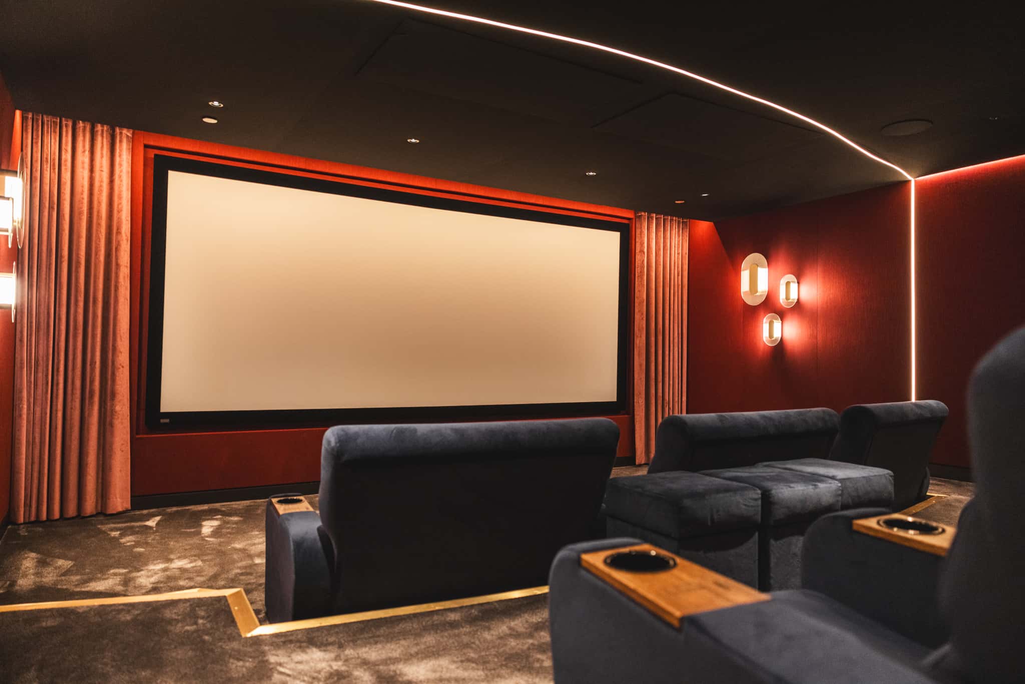 Landmark Pinnacle Cinema 2